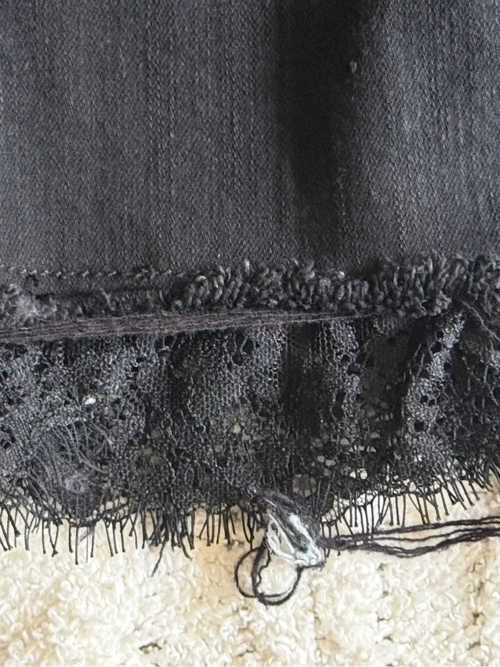 Torrid Ankle Skinny Jeans Black Distressed Lace Hem Stretch Denim Size 28 Tall
